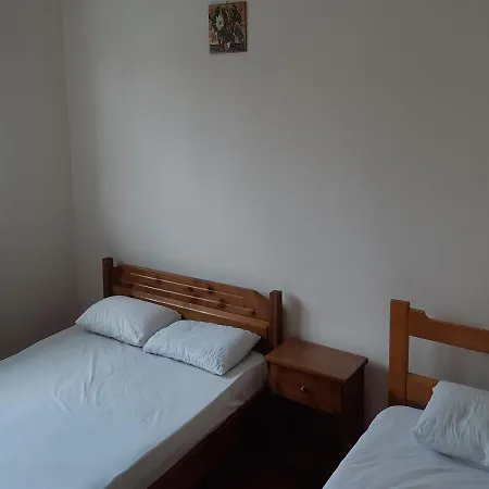 Elena-leptokarya Guest house *