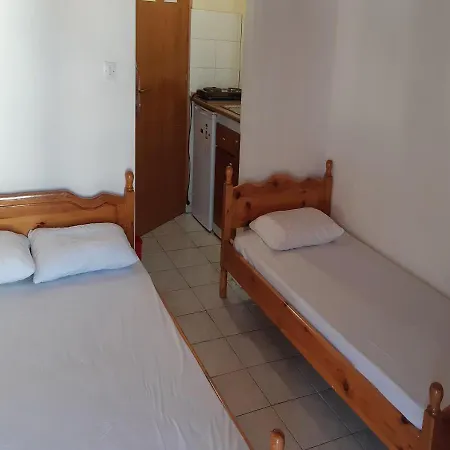 Elena-leptokarya Guest house Leptokarya (Pieria)