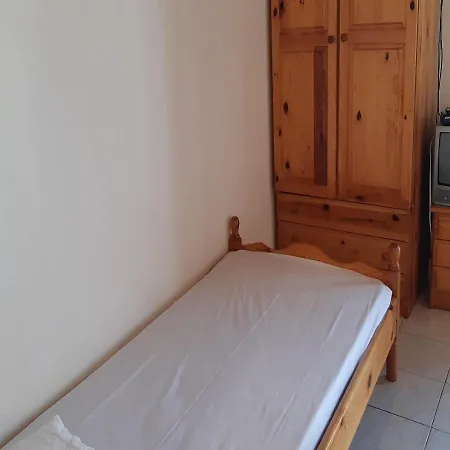 Guest house Elena-leptokarya *